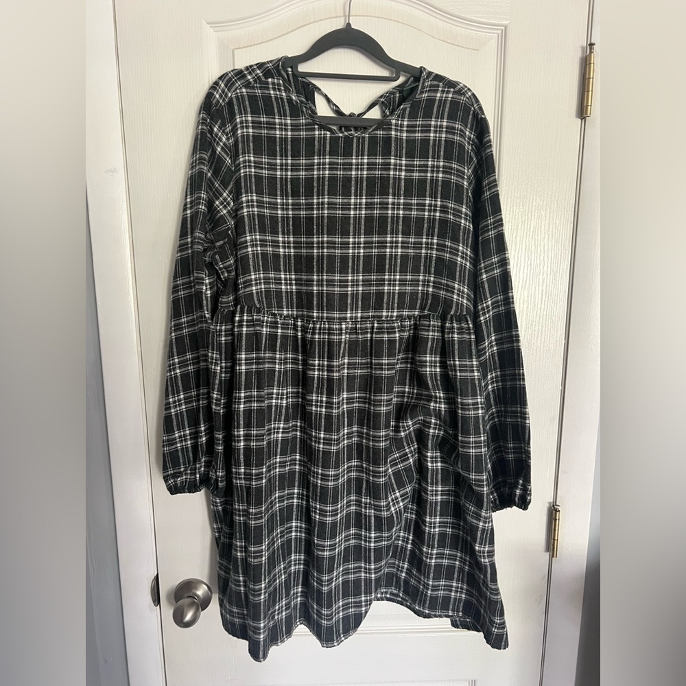 Wild Fable Monochrome Plaid Tunic Dress